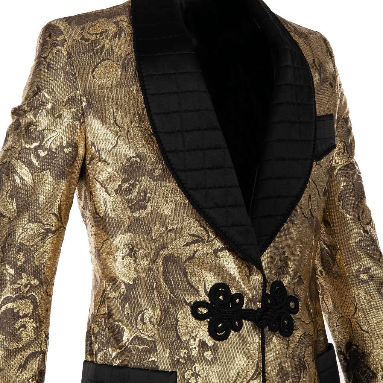 Men's Dolce & Gabbana Baroque Floral Tuxedo Blazer with Rope Closure Black Gold 46 For Sale