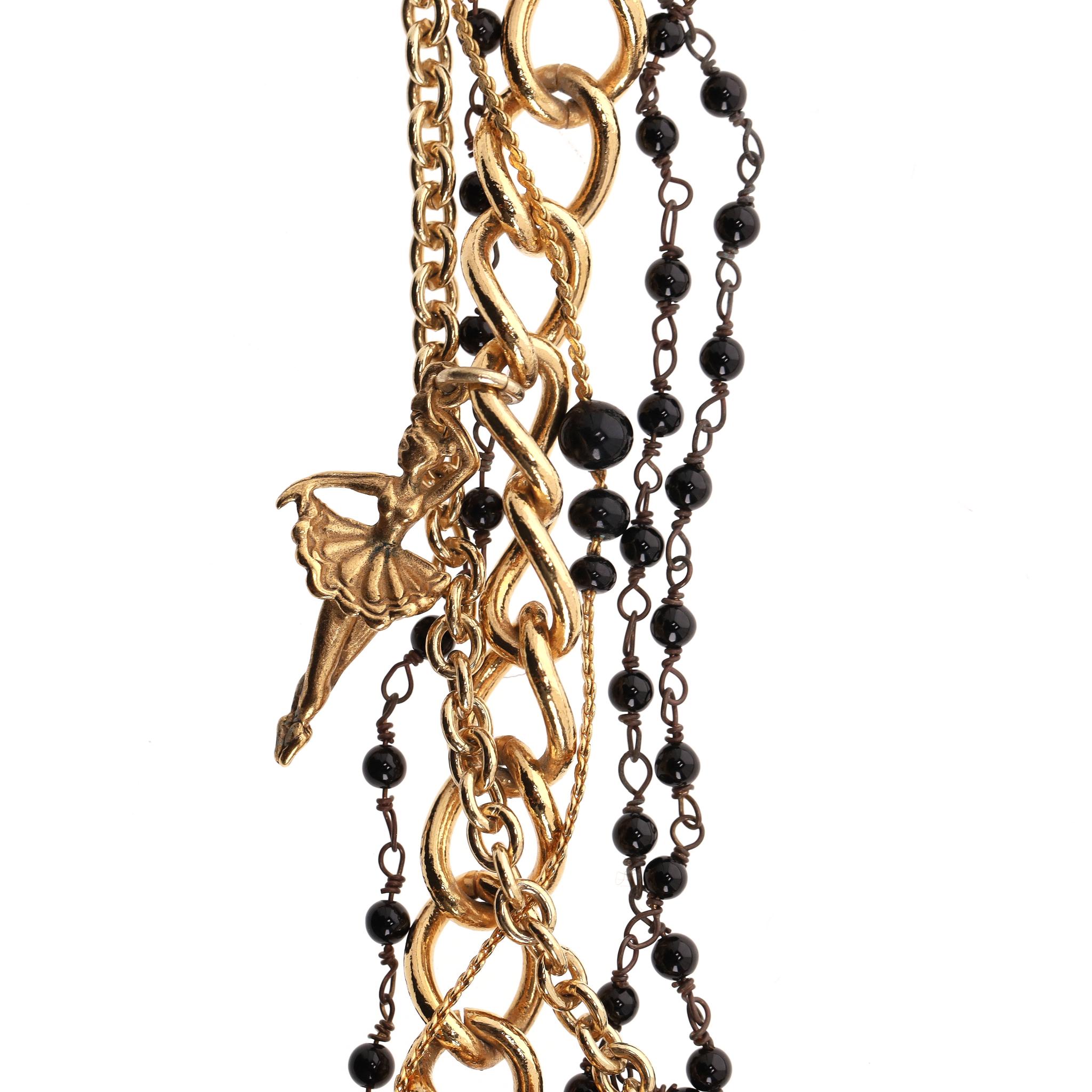 Dolce & Gabbana - Collier de chaîne baroque à multiples ornements en dentelle, fleurs et pièces de monnaie en vente 2