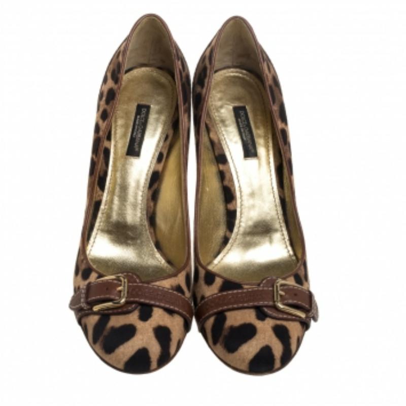 Women's Dolce & Gabbana Beige Animal Print Canvas And Leather Pumps Size 39.5 For Sale