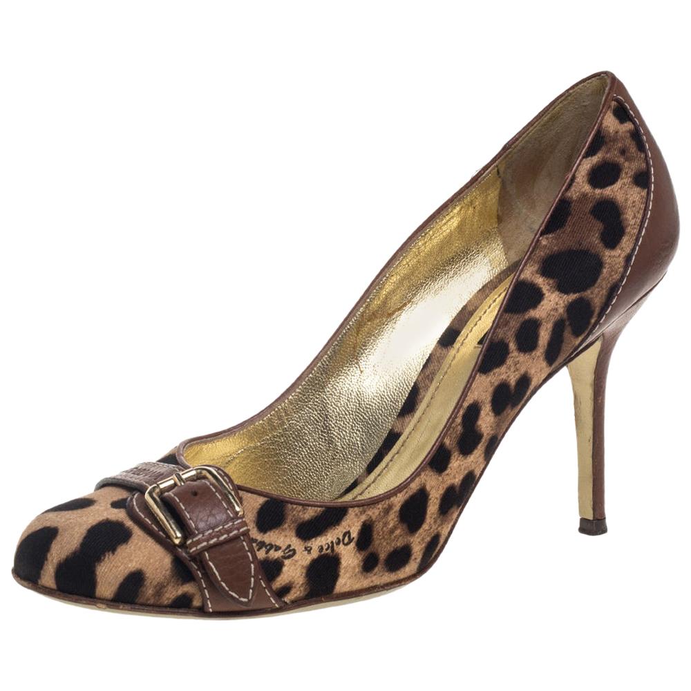 Dolce & Gabbana Beige Animal Print Canvas And Leather Pumps Size 39.5 For Sale
