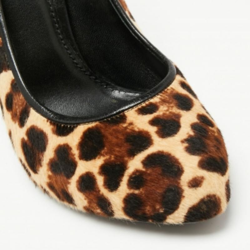 Women's Dolce & Gabbana Beige/Brown Pony Hair Leopard Print Platform Pumps Size 40 For Sale