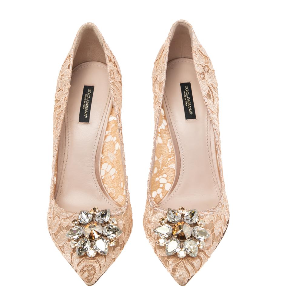Women's Dolce & Gabbana Beige Lace Bellucci Crystal Embellished Pumps Size 41