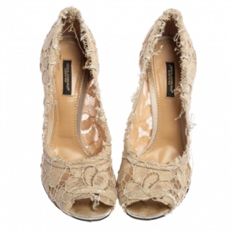 Dolce & Gabbana Beige Lace Peep Toe Pumps Size 37.5 2
