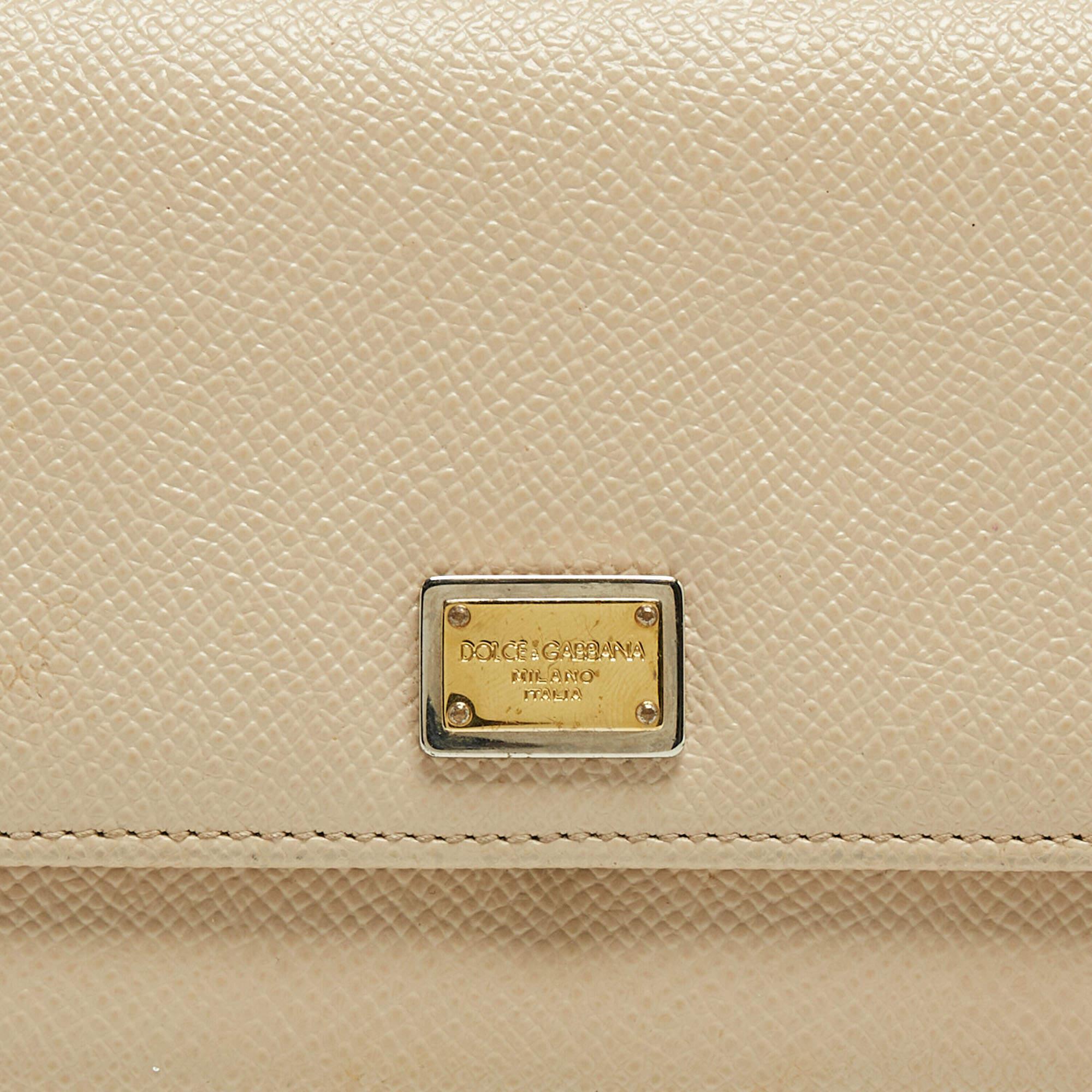 Dolce & Gabbana Beige Leather Dauphine Flap Continental Wallet For Sale 2