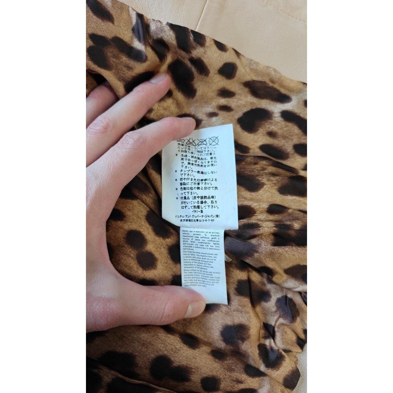 Dolce & Gabbana Beige Leather Jacket - Size XS (IT38) For Sale 1