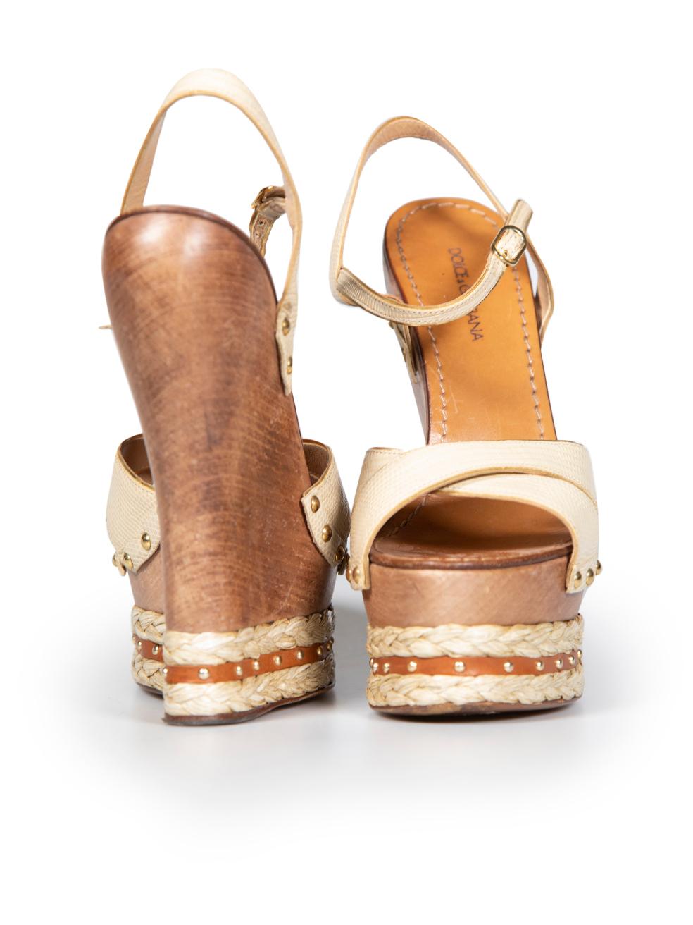 Dolce & Gabbana Beige Leather Lizard Embossed Wedges Size IT 40 In Good Condition For Sale In London, GB