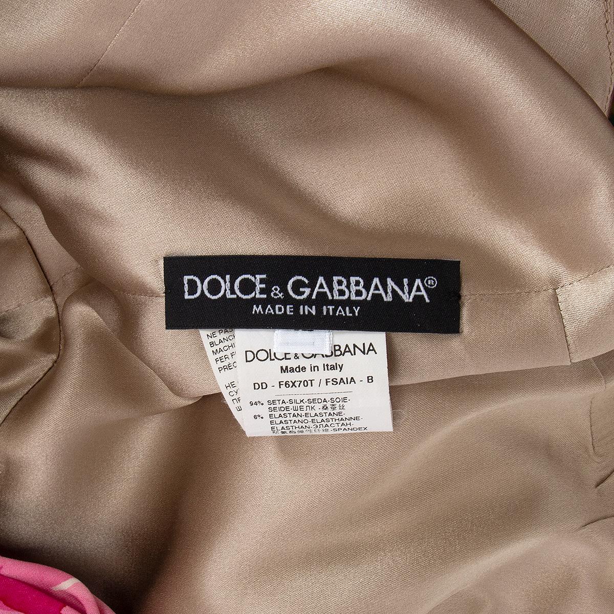 DOLCE & GABBANA beige & pink silk FLORAL SLEEVELESS WRAP Dress 42 M In Excellent Condition For Sale In Zürich, CH