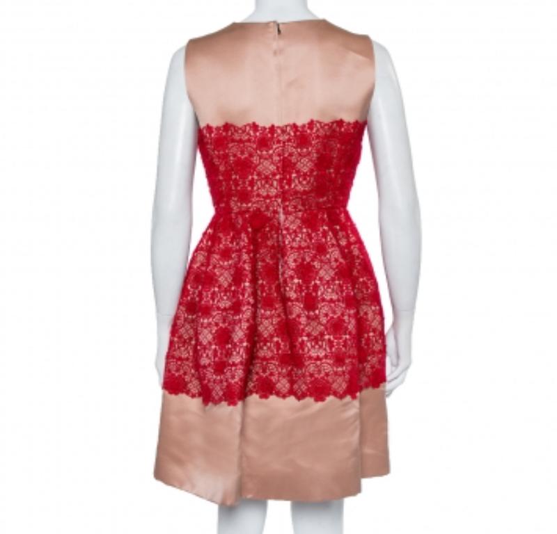 Dolce & Gabbana Beige Satin Lace Trim Detail Sleeveless Mini Dress M In Good Condition For Sale In Dubai, Al Qouz 2