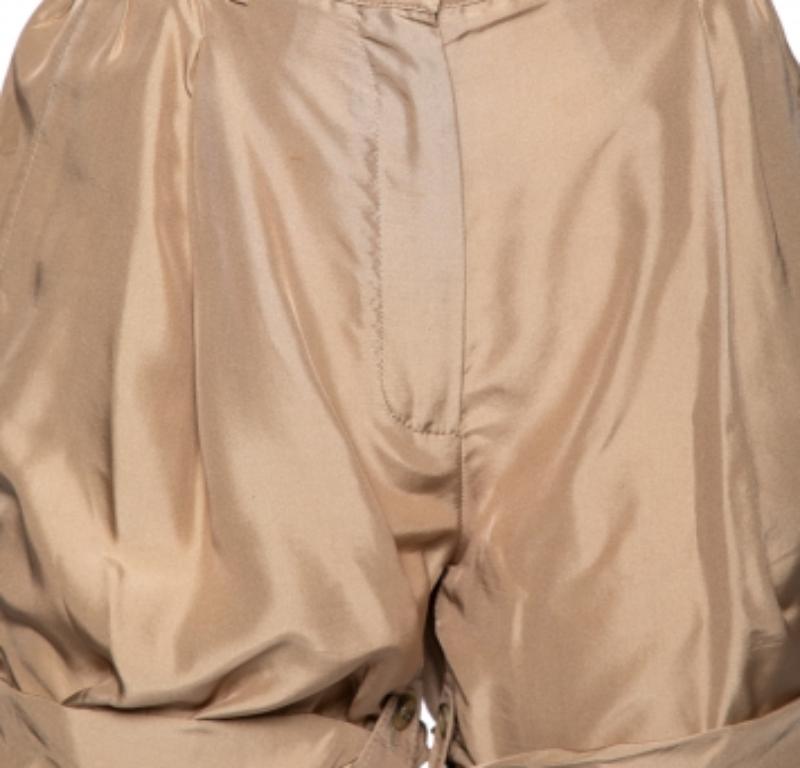 Dolce & Gabbana Short en soie beige M Pour femmes en vente