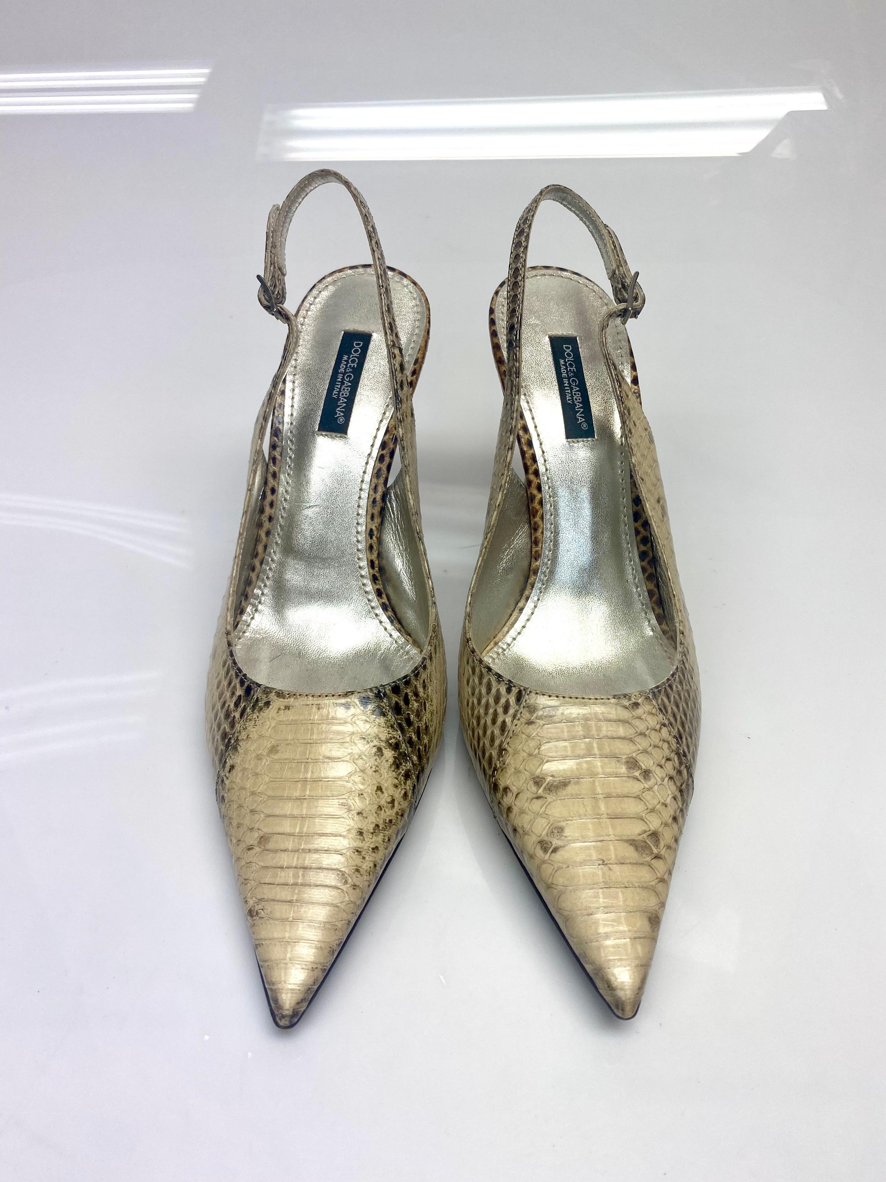 Dolce & Gabbana Beige Snake Slingback Heels Size 38 In Excellent Condition For Sale In West Palm Beach, FL