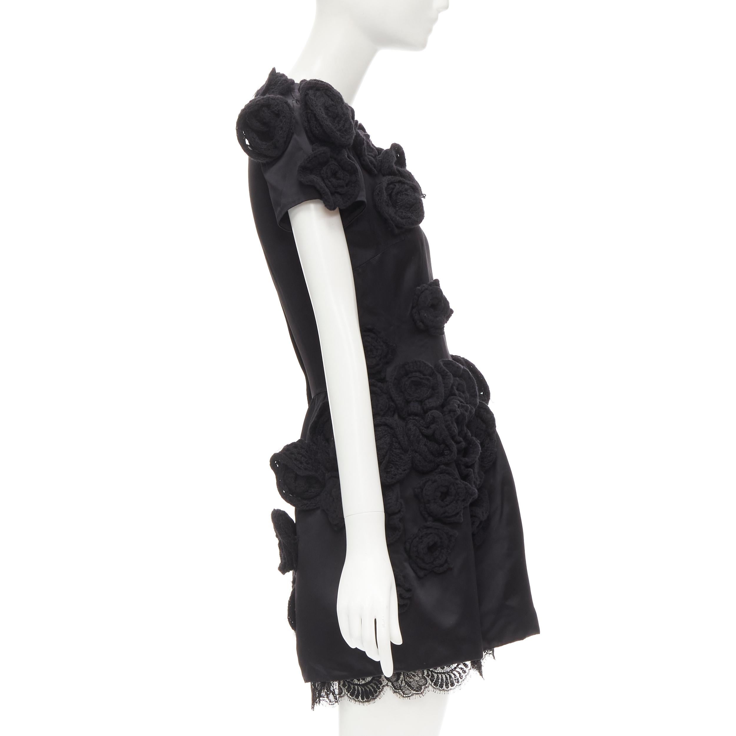 Black DOLCE GABBANA black 3D wool flower applique lace trimmed dress IT38 XS For Sale
