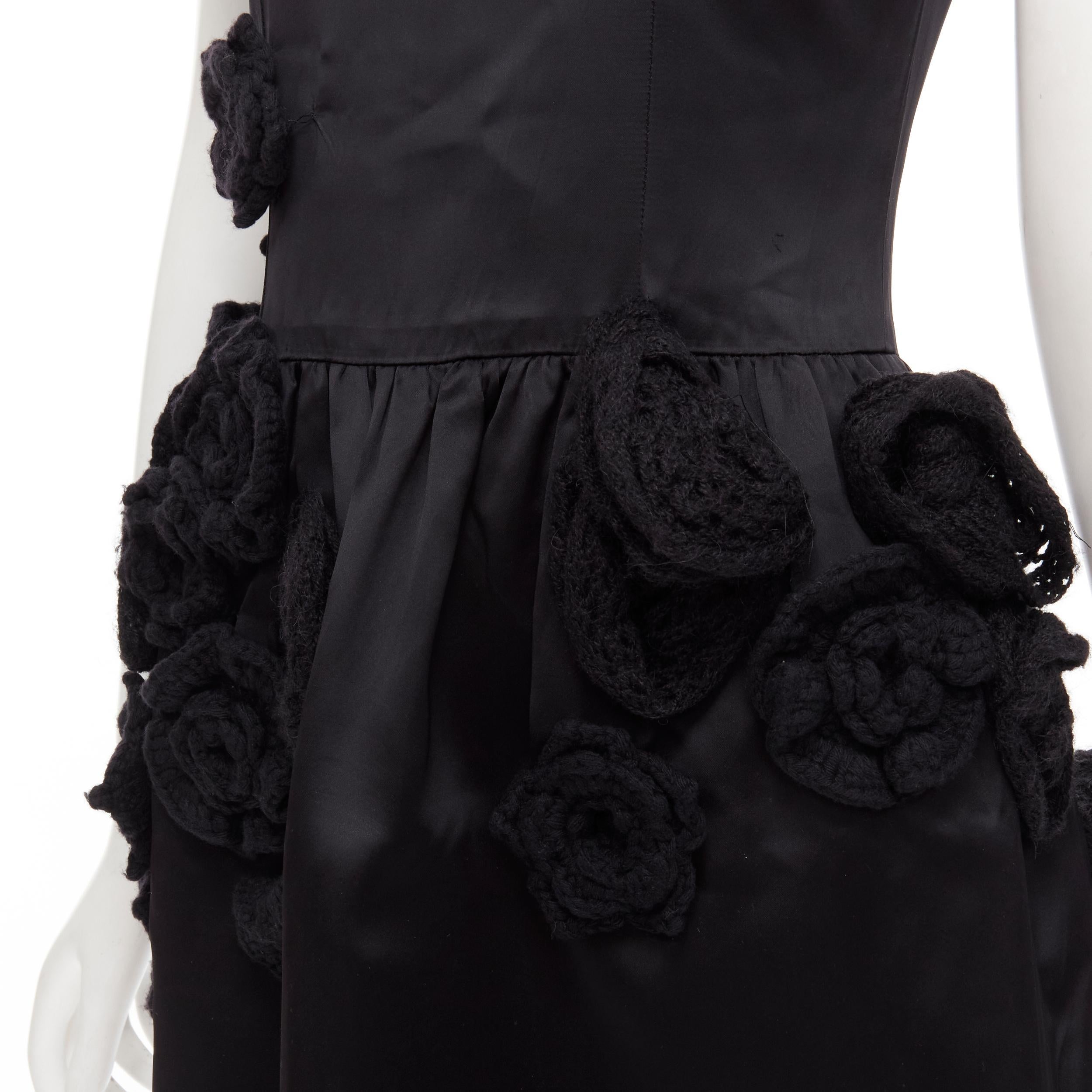 DOLCE GABBANA black 3D wool flower applique lace trimmed dress IT38 XS For Sale 1