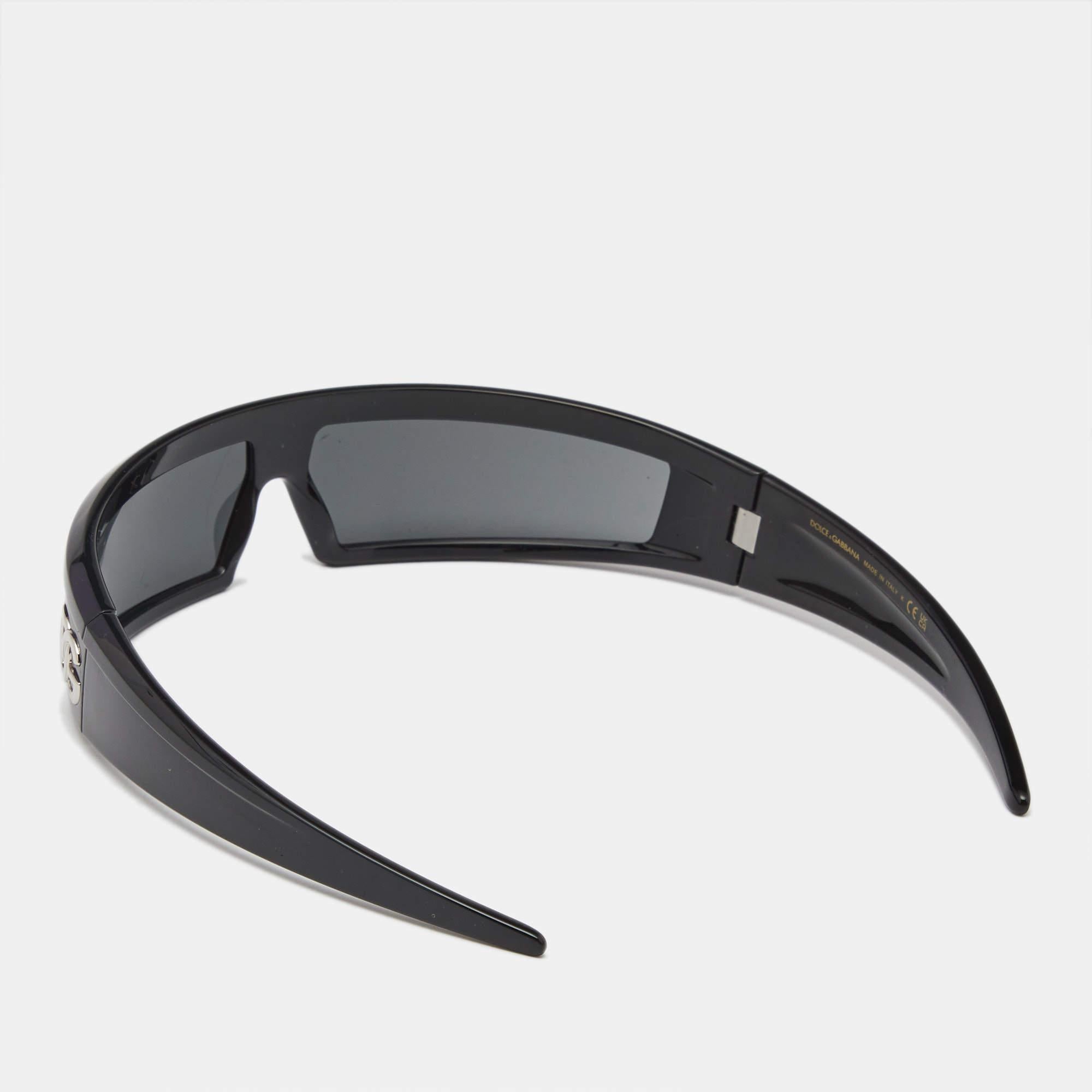 Nero Occhiali da sole Dolce & Gabbana in acetato nero DG6181 Shield in vendita