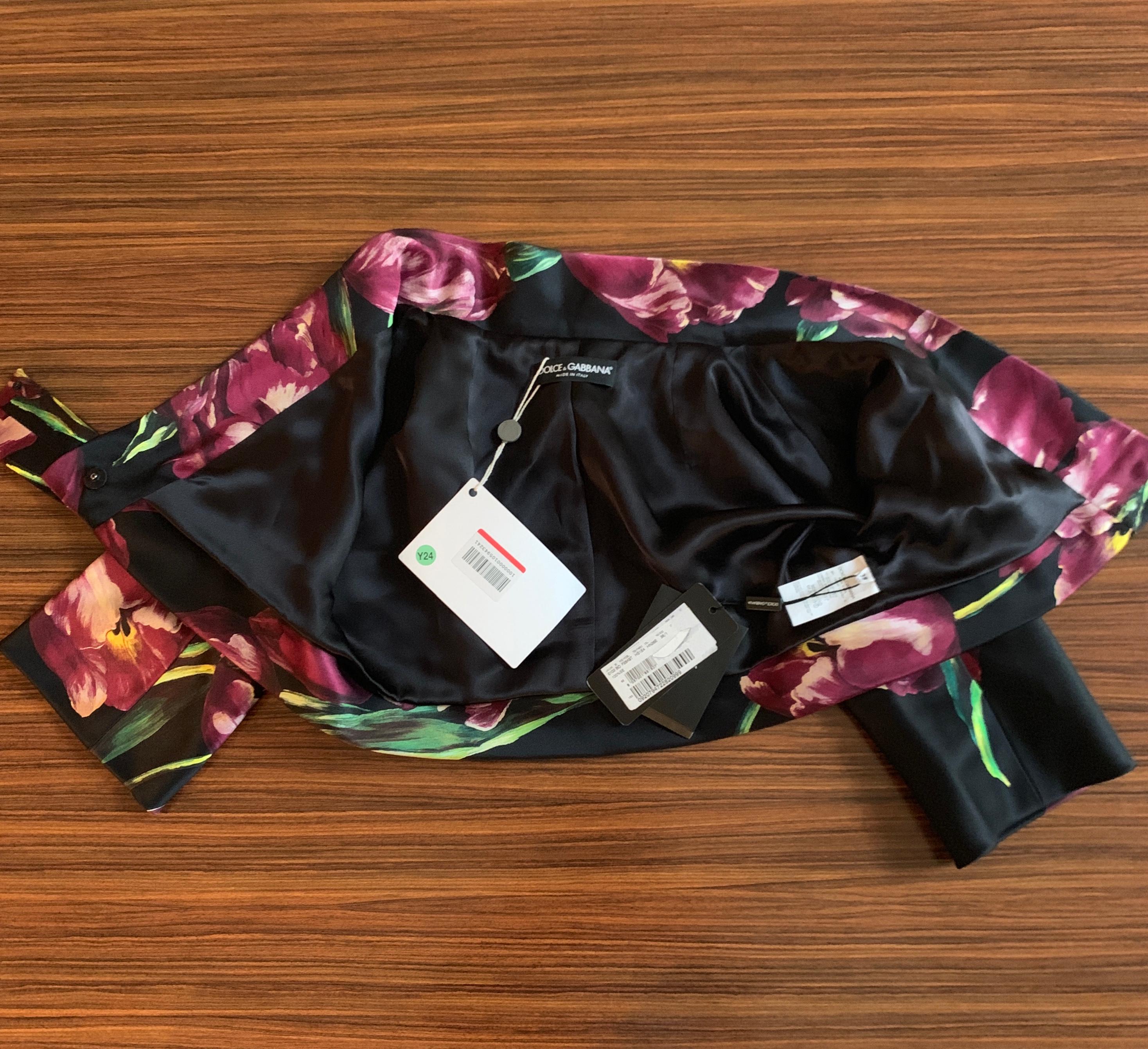Dolce & Gabbana Black and Purple Silk Floral Tulip Print Cropped Jacket Bolero In New Condition For Sale In San Francisco, CA