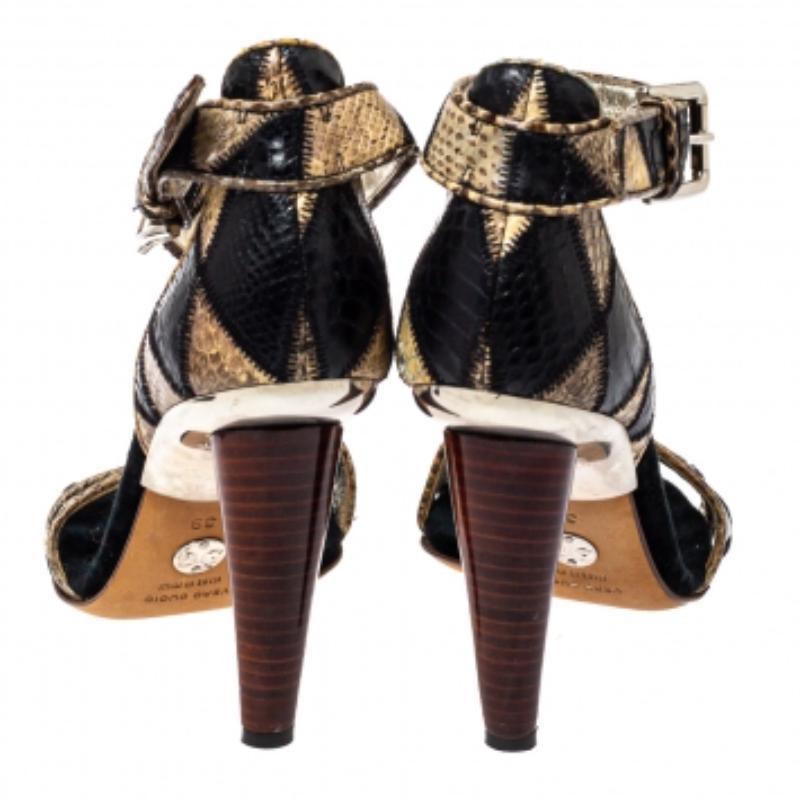 Dolce & Gabbana Black/Beige Python Ankle Strap Sandals Size 39 For Sale 2
