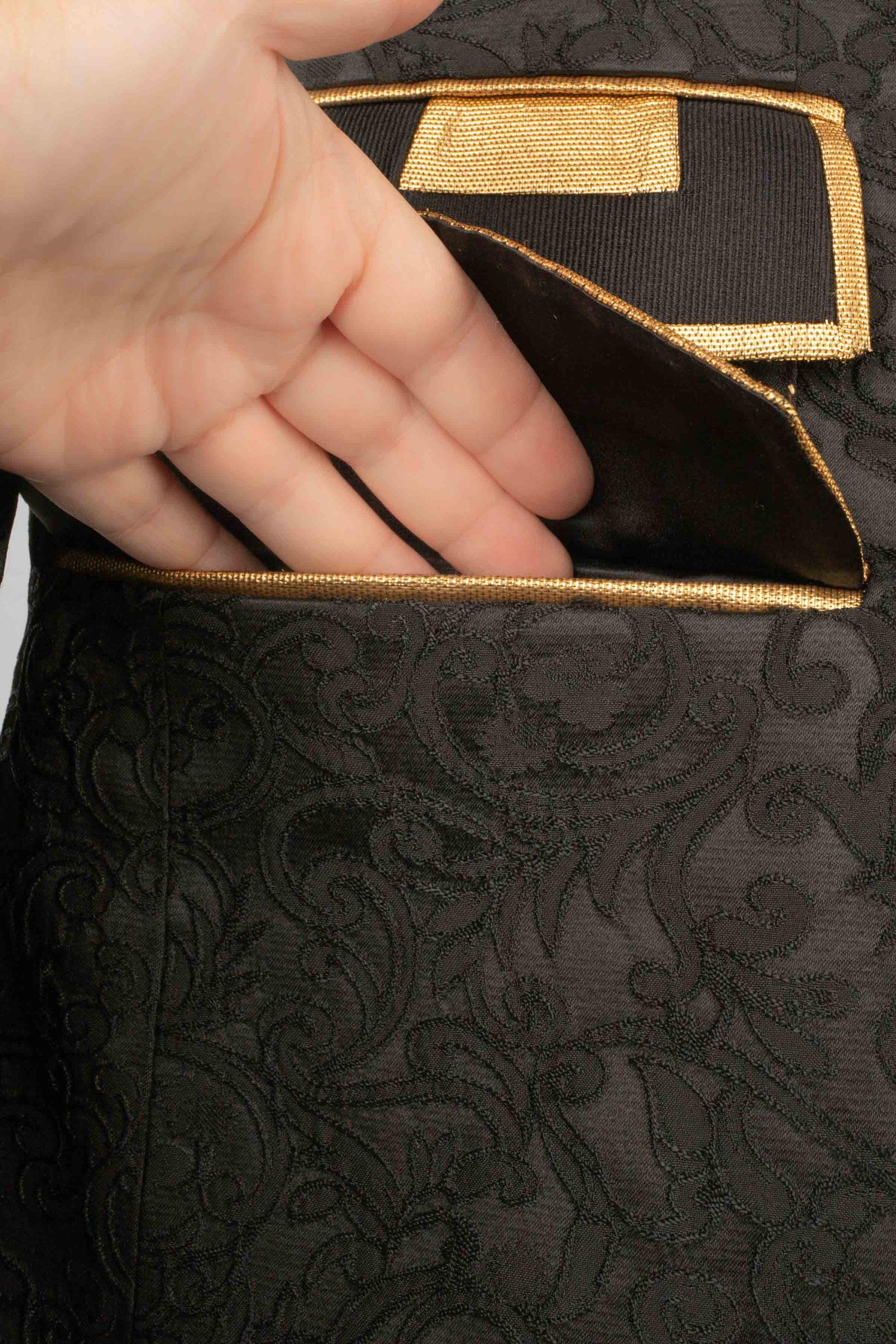 Dolce & Gabbana Abito in tessuto broccato nero in vendita 4