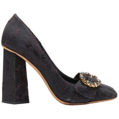 DOLCE GABBANA schwarze Brokat-Pump mit eckigem Absatz aus Kristallbrosche EU39