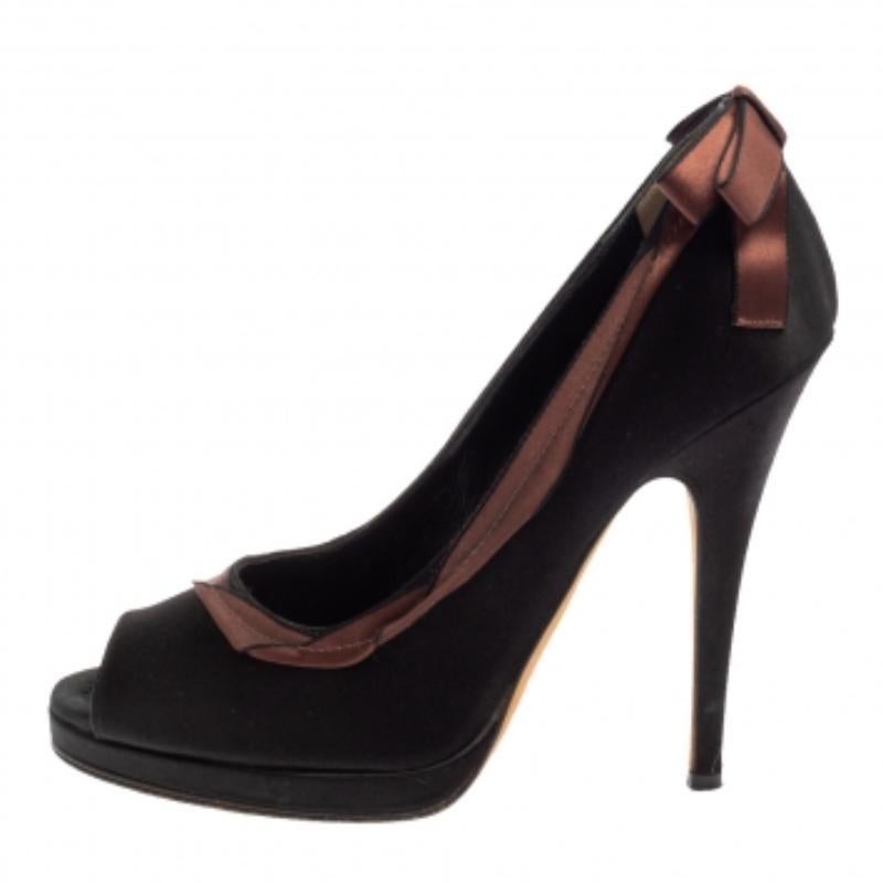 Women's Dolce & Gabbana Black/Brown Satin Peep Toe Pumps Size 39.5 For Sale