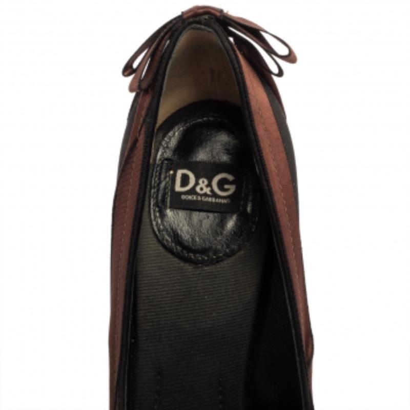 Dolce & Gabbana Black/Brown Satin Peep Toe Pumps Size 39.5 For Sale 3