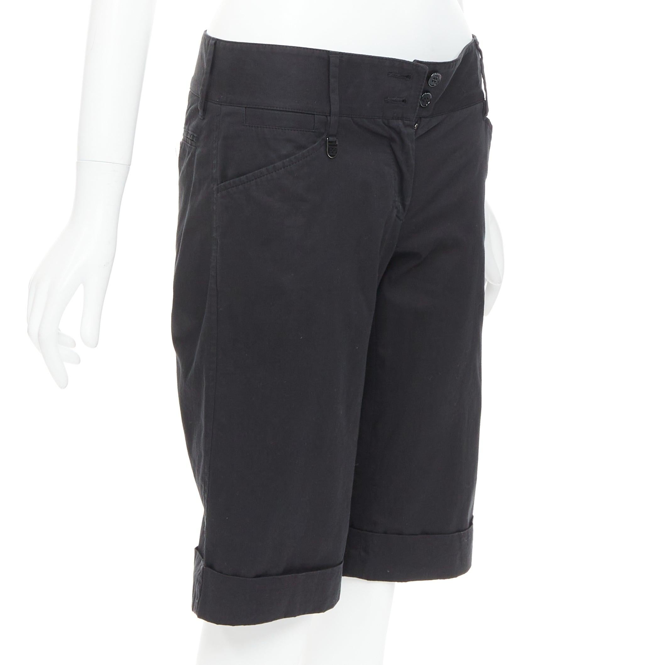 Noir Dolce & Gabbana noir coton soie DG charme bermuda à revers IT38 XS en vente