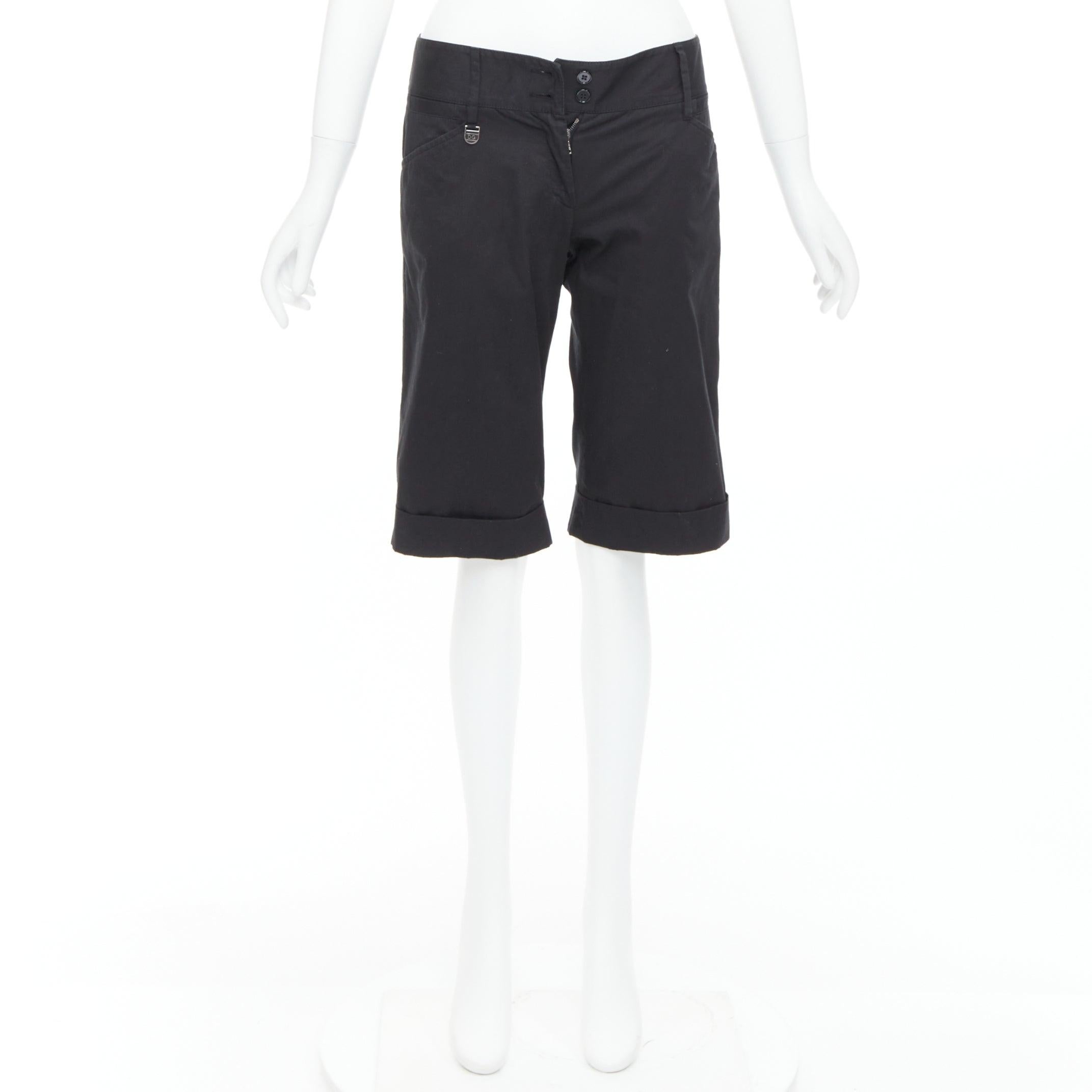 Dolce & Gabbana noir coton soie DG charme bermuda à revers IT38 XS en vente 4