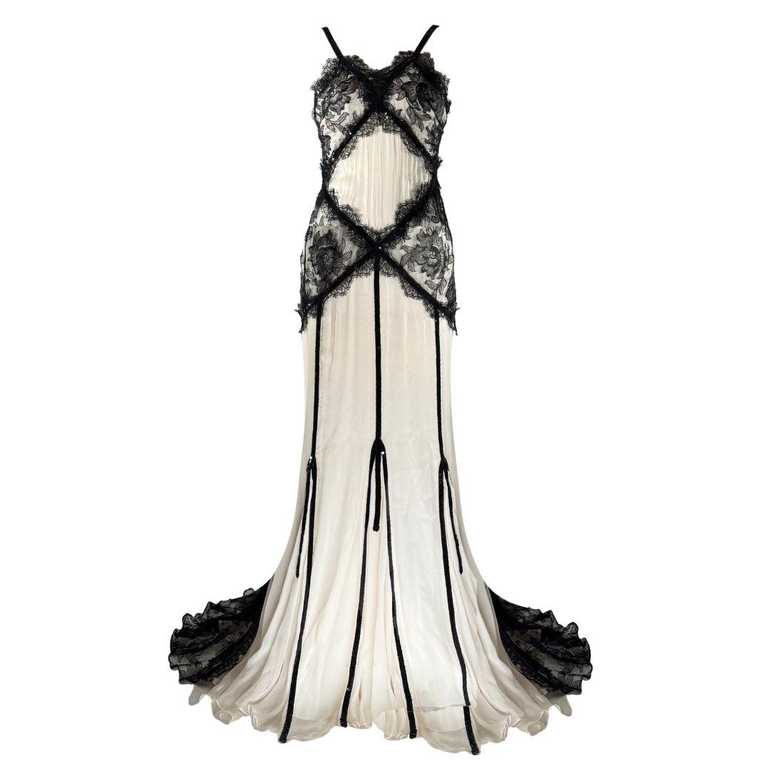 Dolce & Gabbana Black & Cream Lingerie Inspired Evening Gown. Spring/Summer 2006 Size 40IT