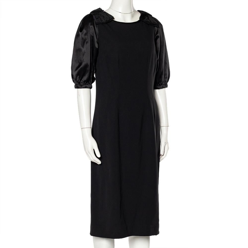 Dolce & Gabbana Black Crepe Bow Detail Sheath Dress M In Good Condition For Sale In Dubai, Al Qouz 2