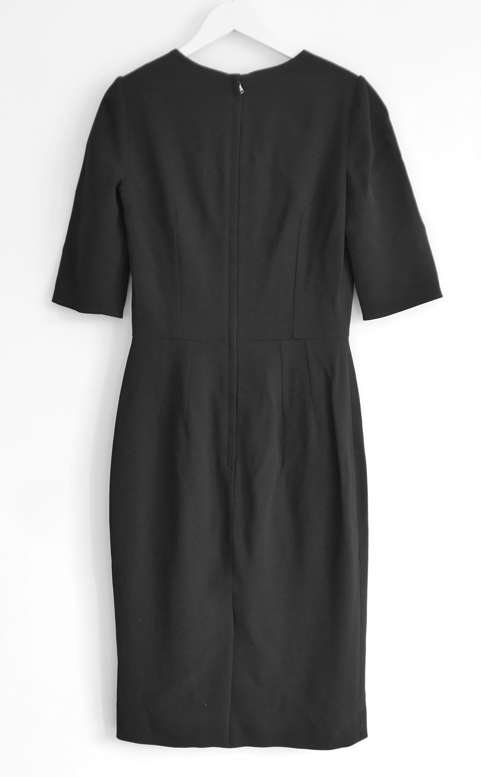 Dolce & Gabbana Schwarzes Etuikleid aus Krepp in Schwarz Damen im Angebot