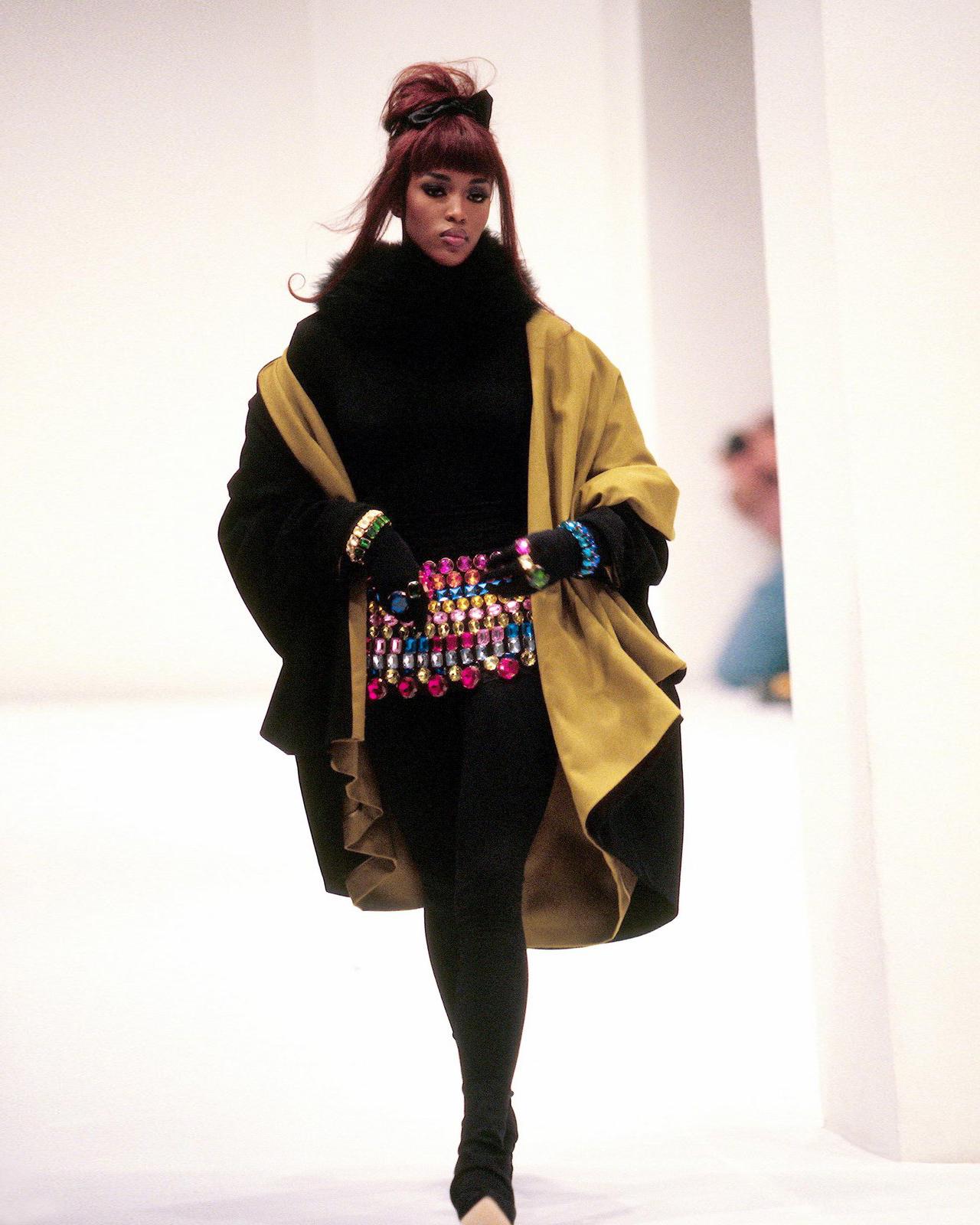 Dolce & Gabbana Black Crystal Adorned Corset, Skirt, Shrug and Gloves, FW 1991 For Sale 8