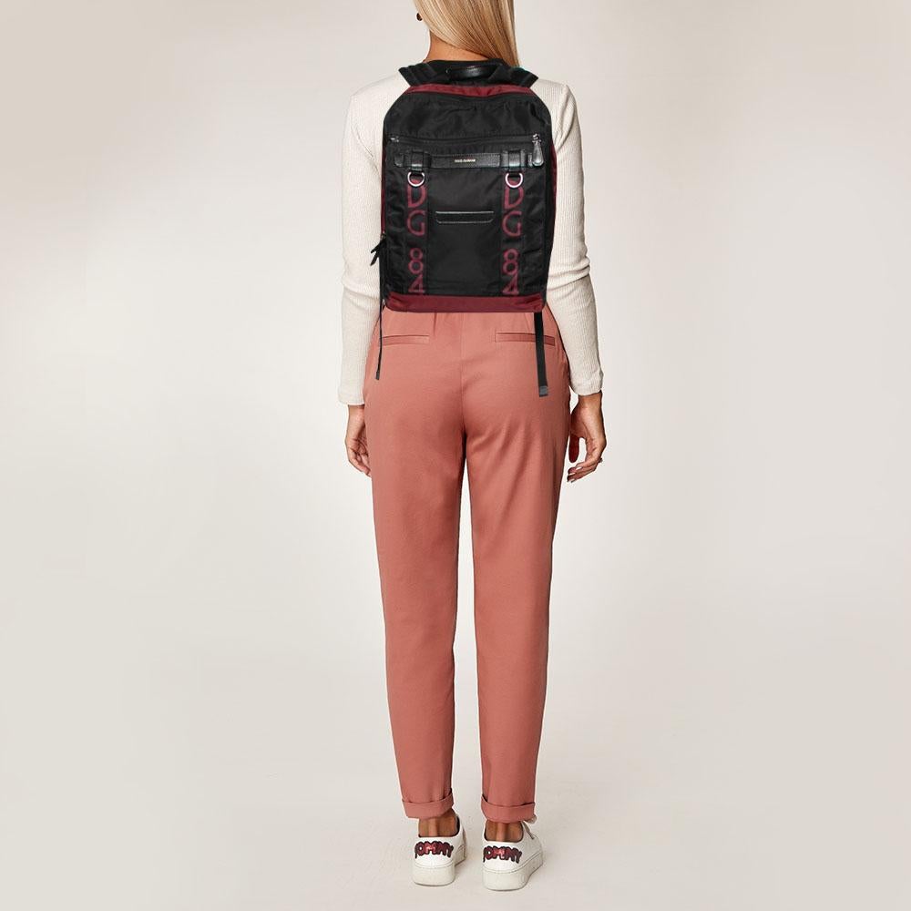 Dolce & Gabbana Black Fabric Backpack In Good Condition In Dubai, Al Qouz 2