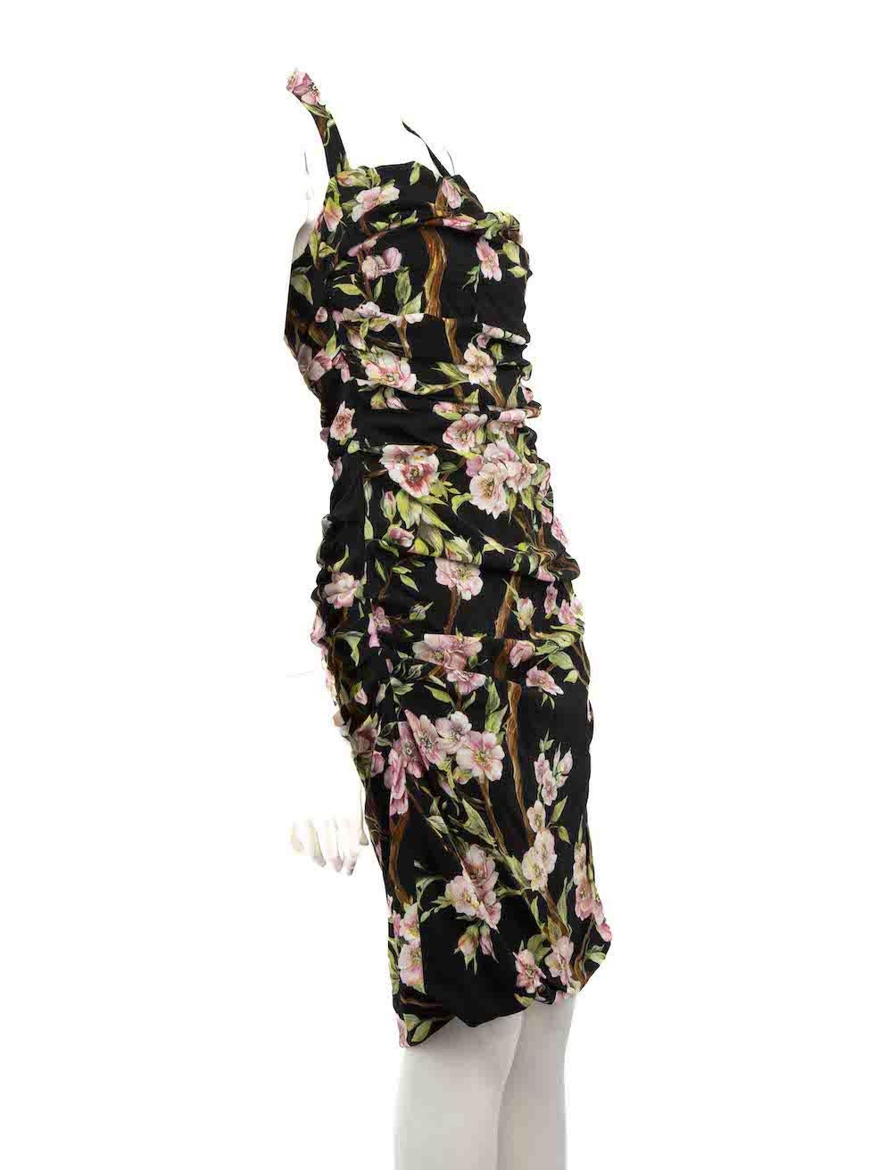 CONDITION is Very good. Minimal wear to dress is evident. Minimal wear to the rear top edge and neck straps with plucks to the weave on this used Dolce & Gabbana designer resale item.
 
 Details
 Black
 Viscose
 Dress
 Floral print
 Halterneck tie

