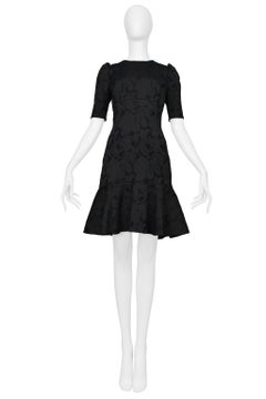 Schwarzes Cocktailkleid von Dolce & Gabbana aus Jacquard mit Blumenmuster und Volant