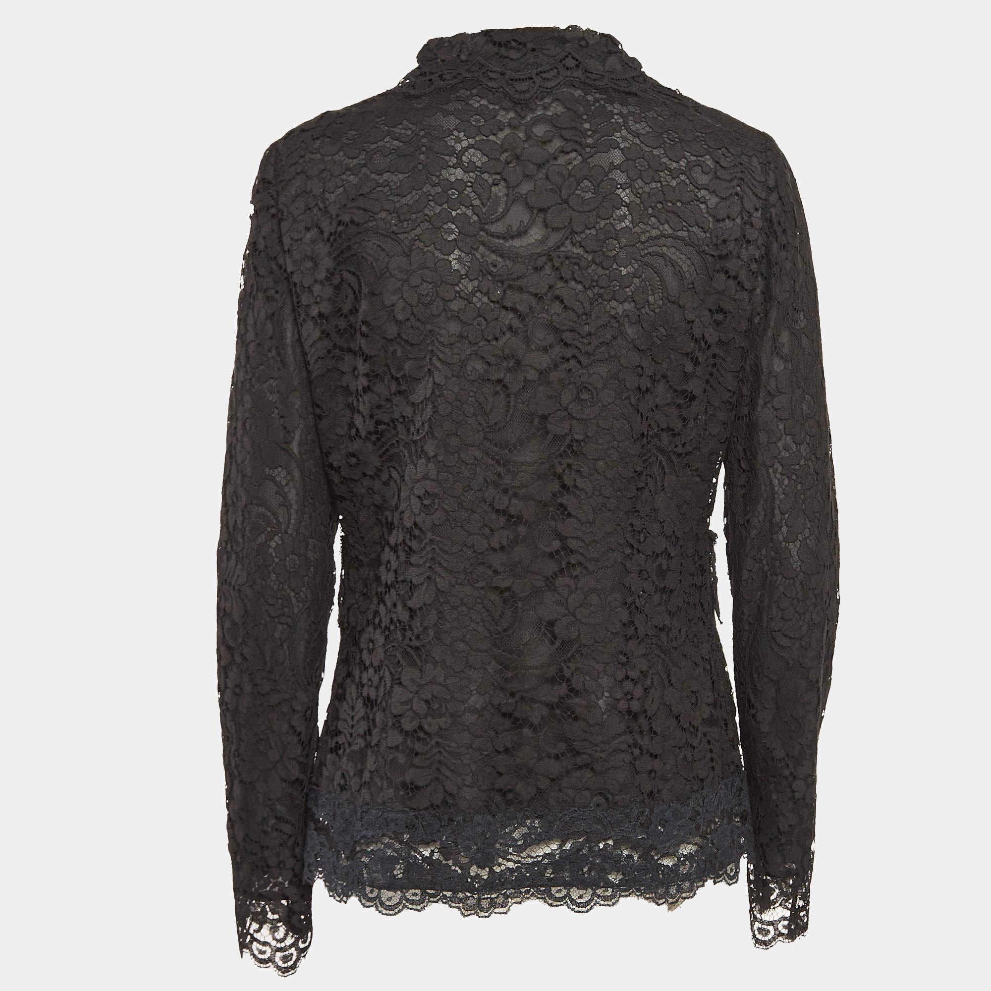 Infondi una dose extra di stile nel tuo abbigliamento con questa giacca di gran moda. Realizzato con materiali di qualità, incarna un'atmosfera contemporanea ed è ricco di caratteristiche funzionali.
