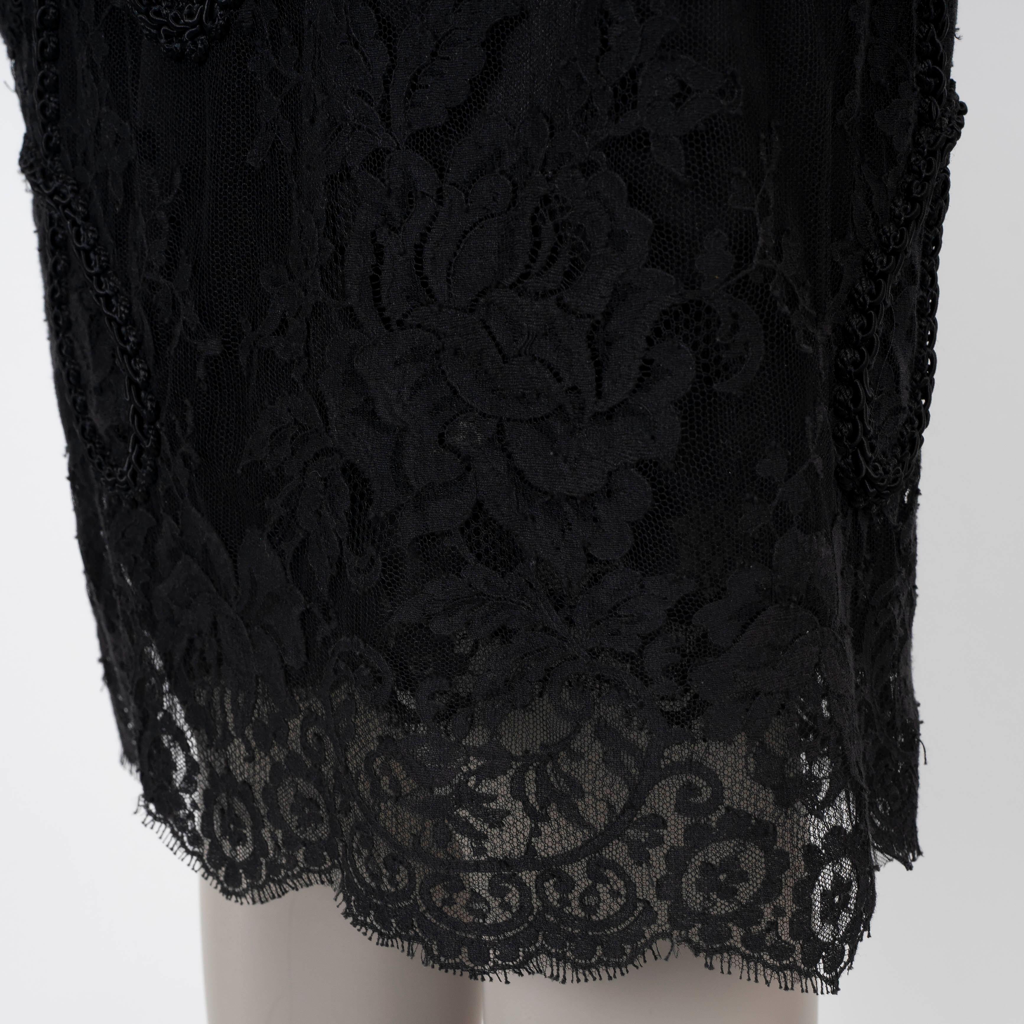 DOLCE & GABBANA black FLORAL LACE MESH EMBROIDERED HIGH WAISTED Skirt S For Sale 1