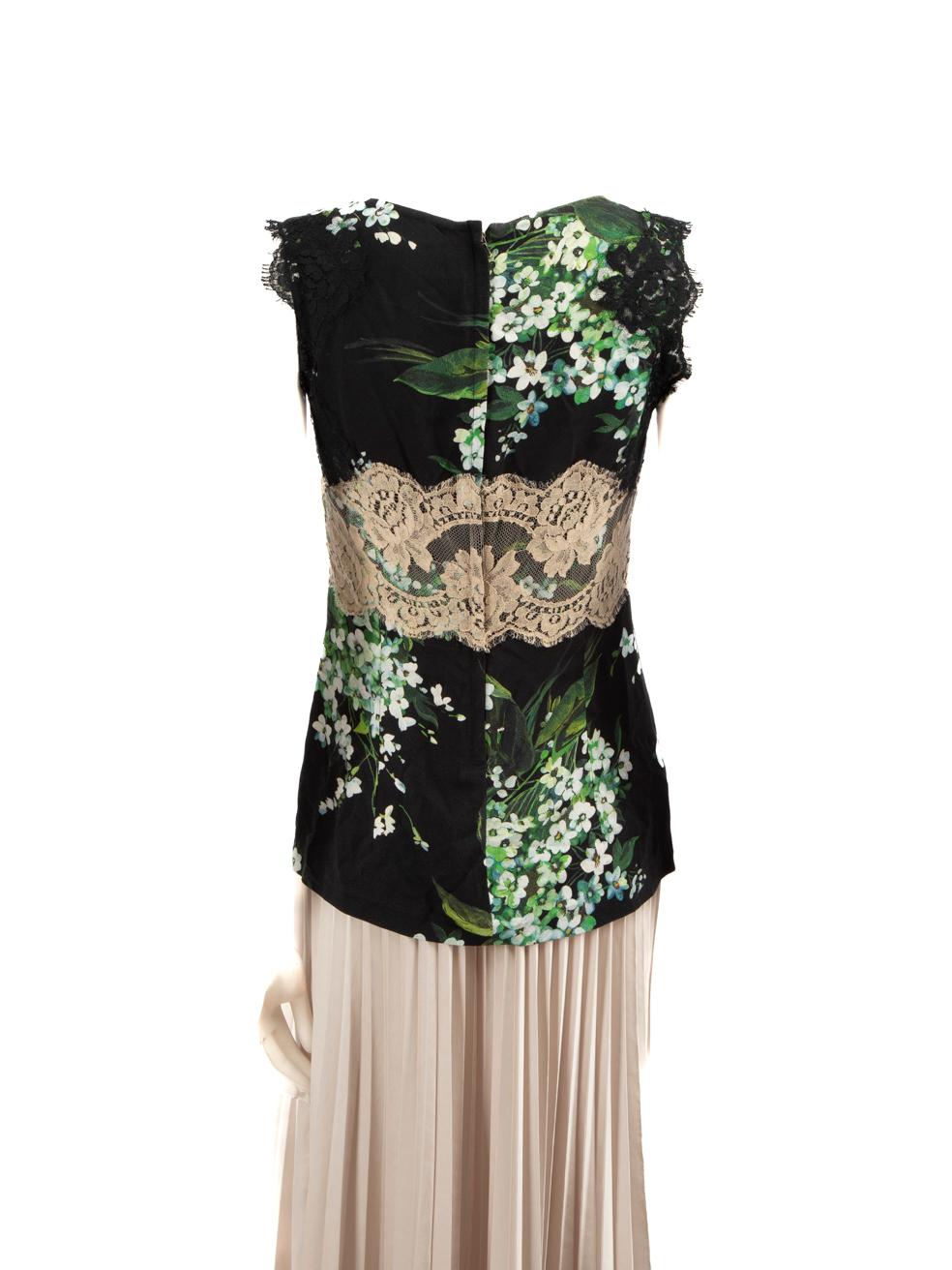 Dolce & Gabbana Schwarzes Top mit Blumenmuster und Spitzenbesatz Größe S im Zustand „Gut“ im Angebot in London, GB