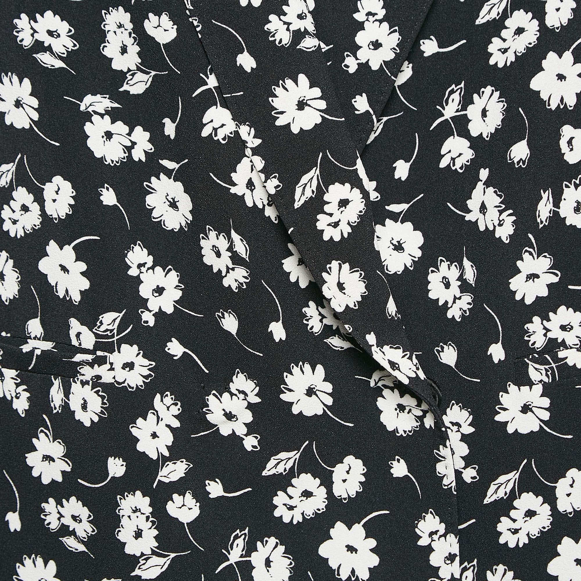 Dolce & Gabbana Black Floral Print Crepe Blazer M In New Condition For Sale In Dubai, Al Qouz 2