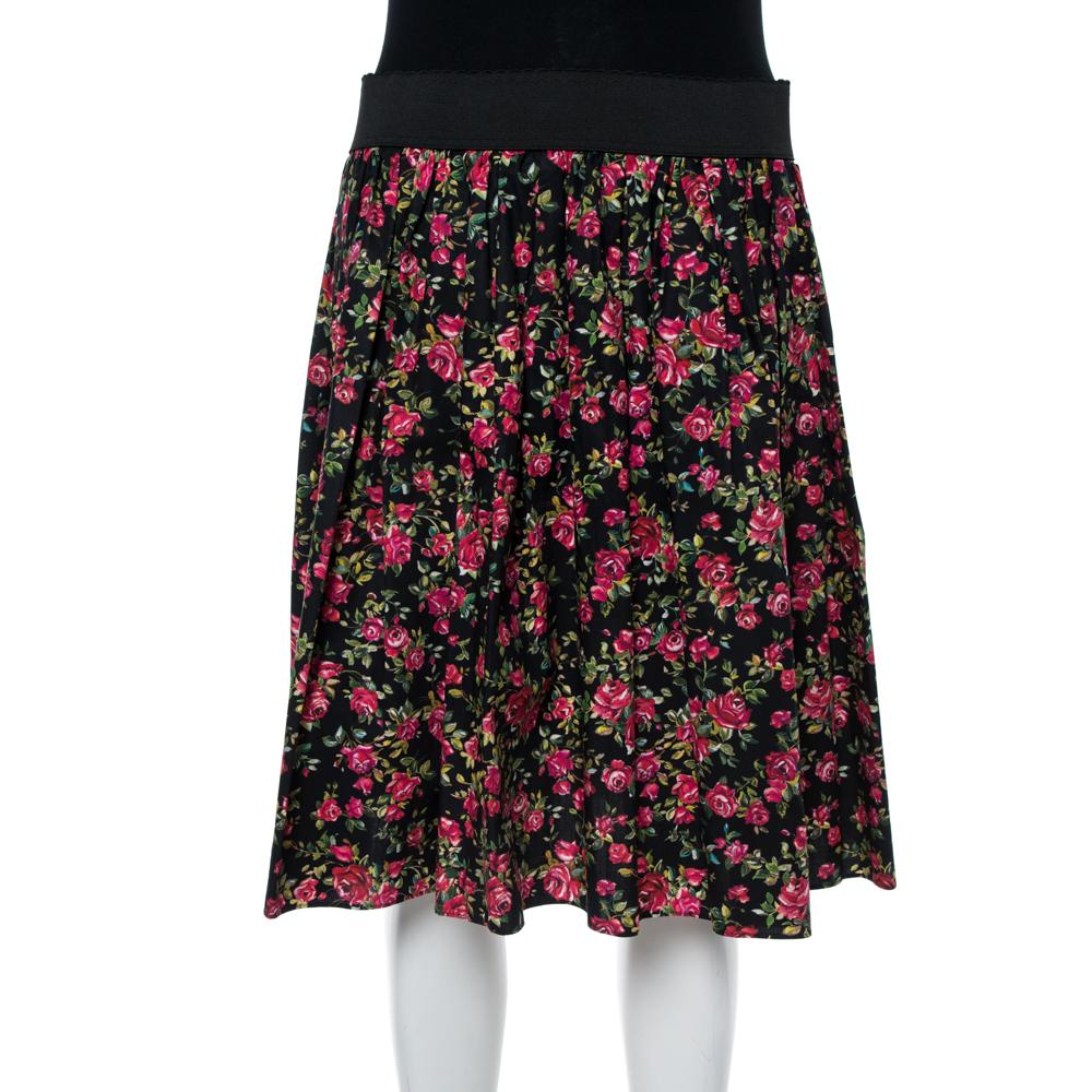 Dolce & Gabbana Black Floral Printed Cotton Flared Skirt M In New Condition In Dubai, Al Qouz 2