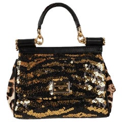 Dolce & Gabbana Schwarze Sicily-Tasche aus Foal Skin mit Pailletten und goldenen Metallelementen aus Sizilien