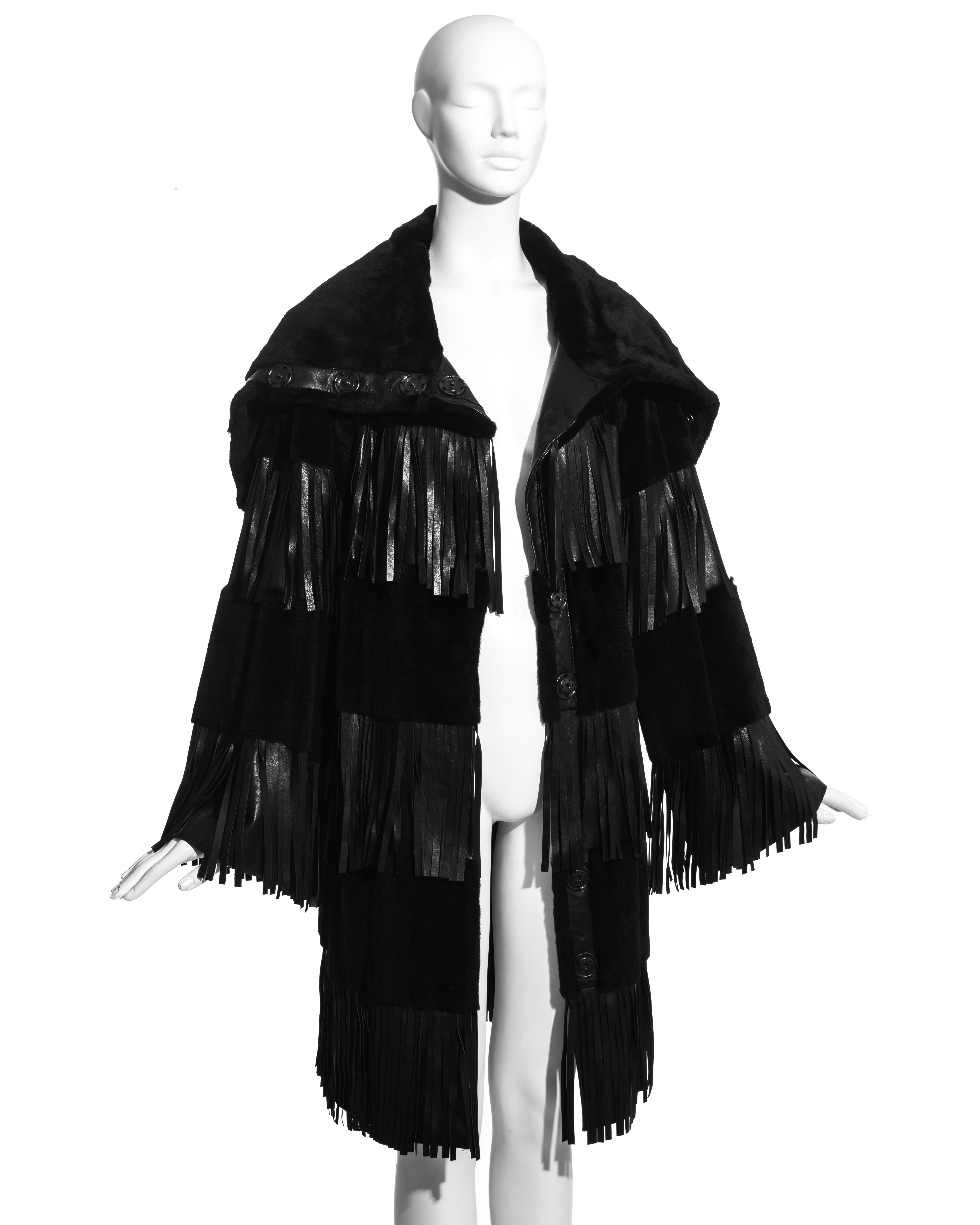 Dolce & Gabbana black fur and leather fringed coat, fw 2003 In Excellent Condition For Sale In London, GB