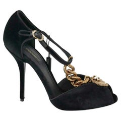 Dolce & Gabbana Black Gold Mary Jane Shoes Heels Pumps With DG Logo Heart Pearls