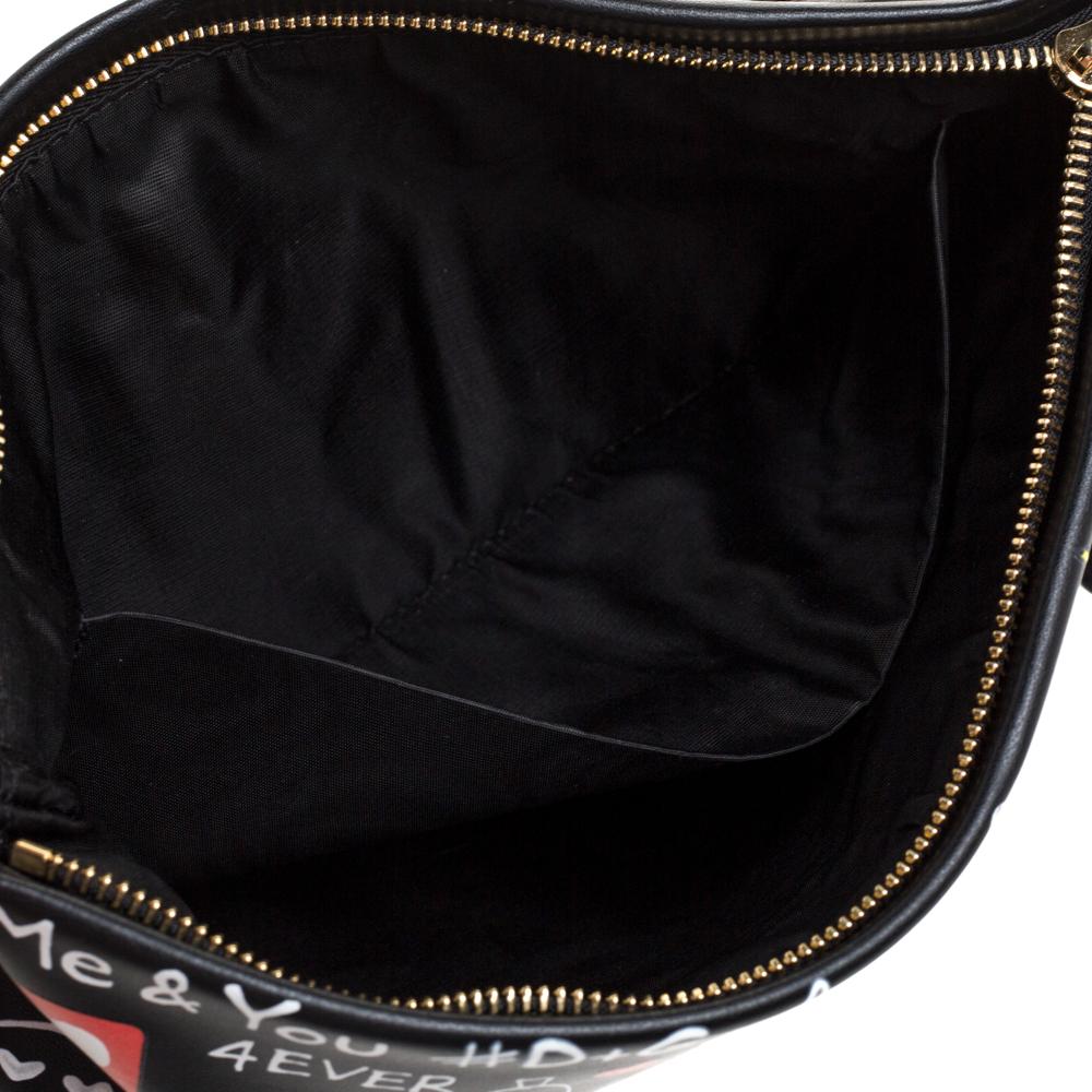 Dolce & Gabbana Black Graffiti Print Leather Cleo Clutch Bag In Good Condition In Dubai, Al Qouz 2