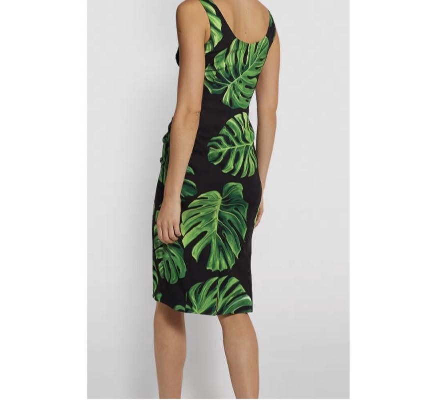 Dolce & Gabbana Black Green Silk Leaves Midi Sheath Dress Tropical Bodycon DG In New Condition For Sale In WELWYN, GB