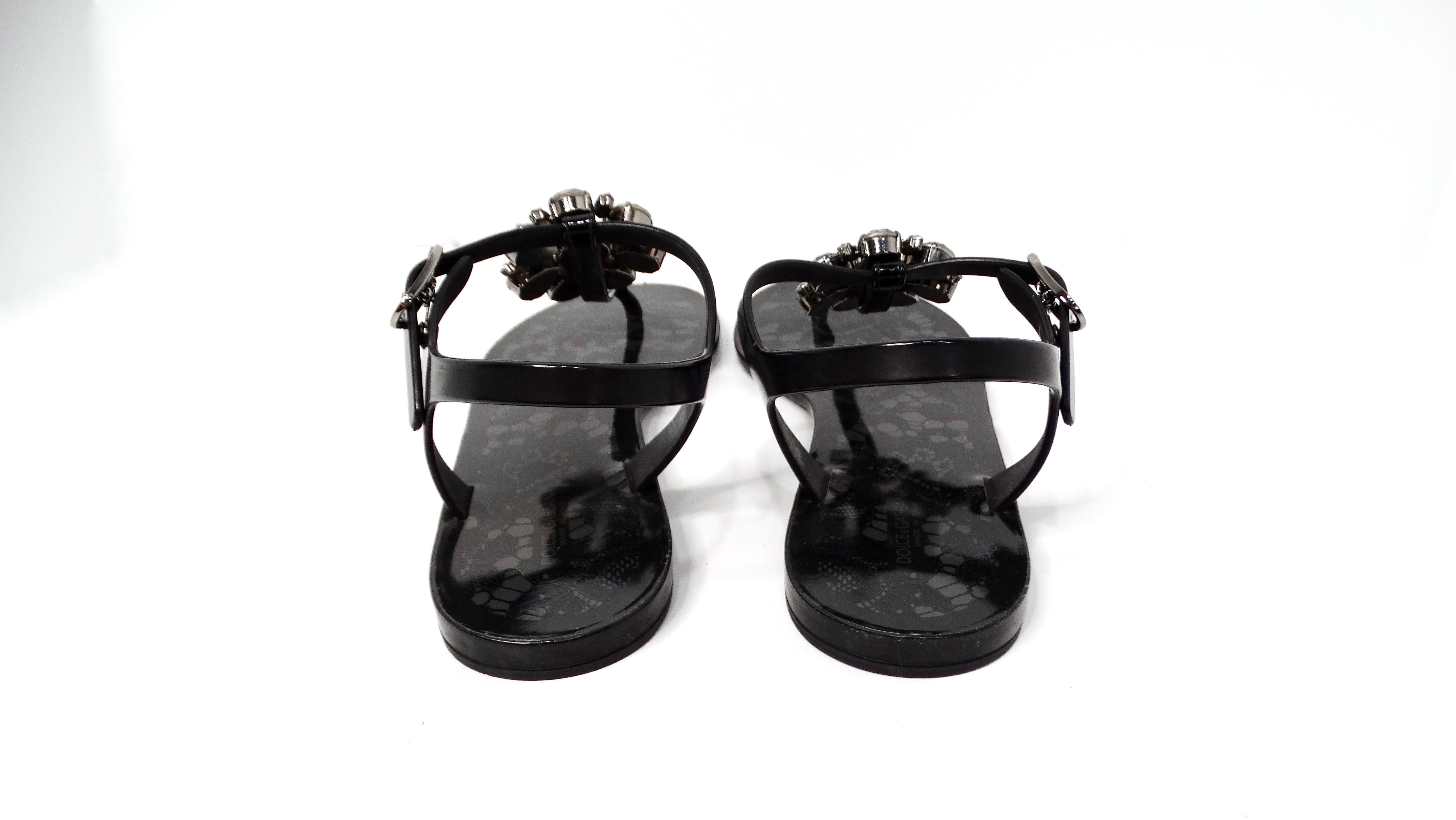 Women's Dolce & Gabbana Black Jelly Lace Print Sandals With Crystal Flower Embellishment For Sale