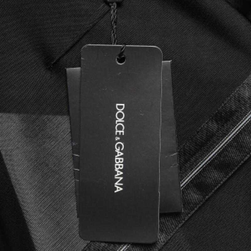 De las mujeres Dolce & Gabbana Vestido midi de punto negro con cuello en V S en venta