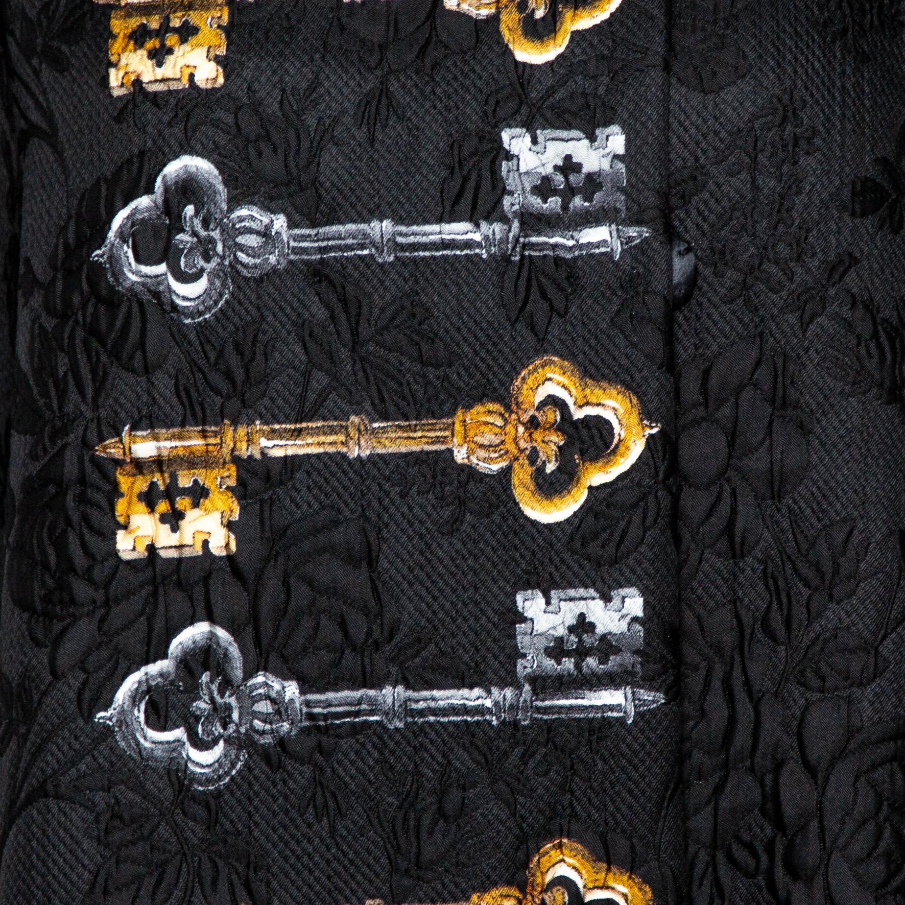 Dolce & Gabbana Black Key Printed Jacquard Coat M In New Condition In Dubai, Al Qouz 2