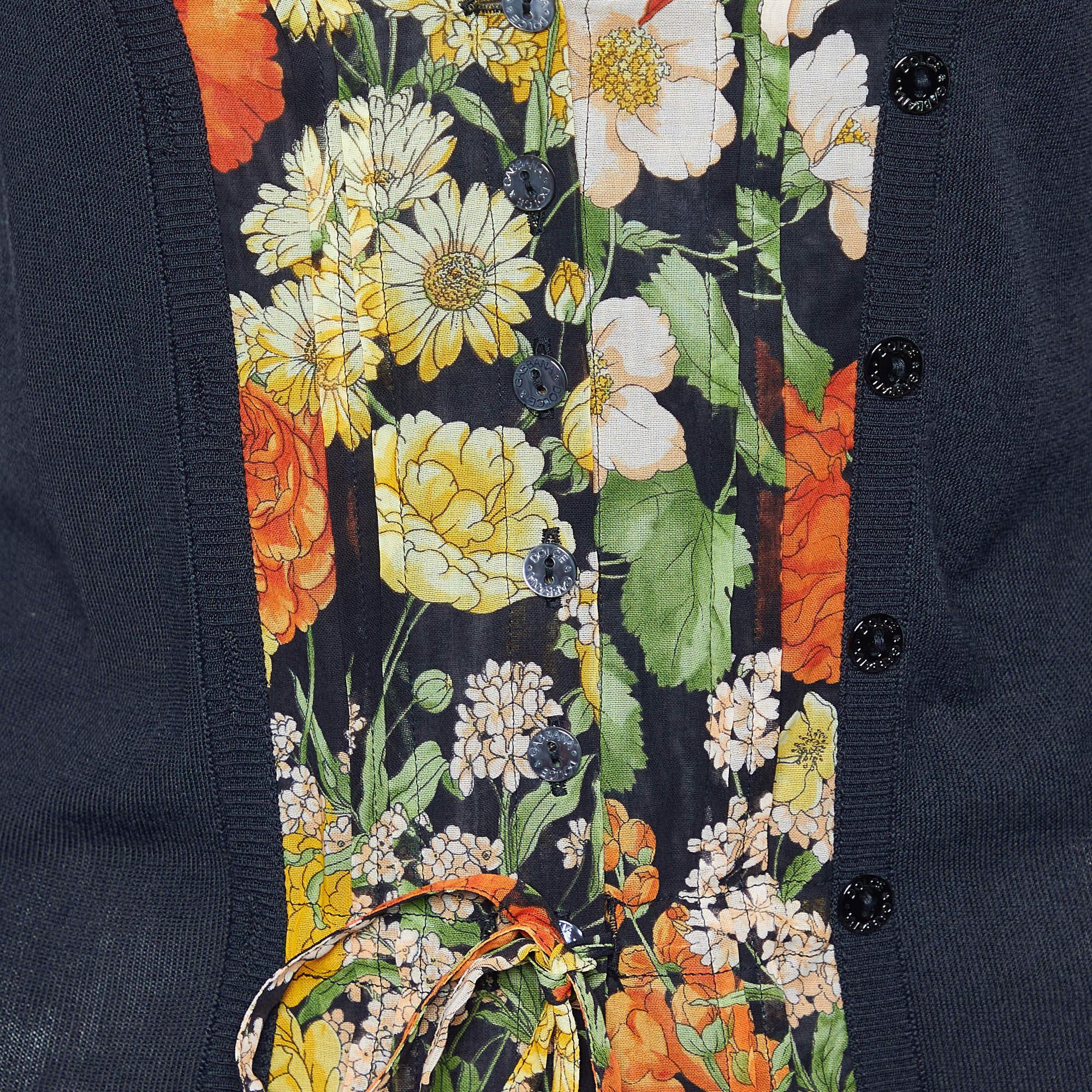 Dolce & Gabbana Schwarzer Kit & bedruckter Pullover aus Baumwolle mit Pantoletten, M im Zustand „Gut“ im Angebot in Dubai, Al Qouz 2