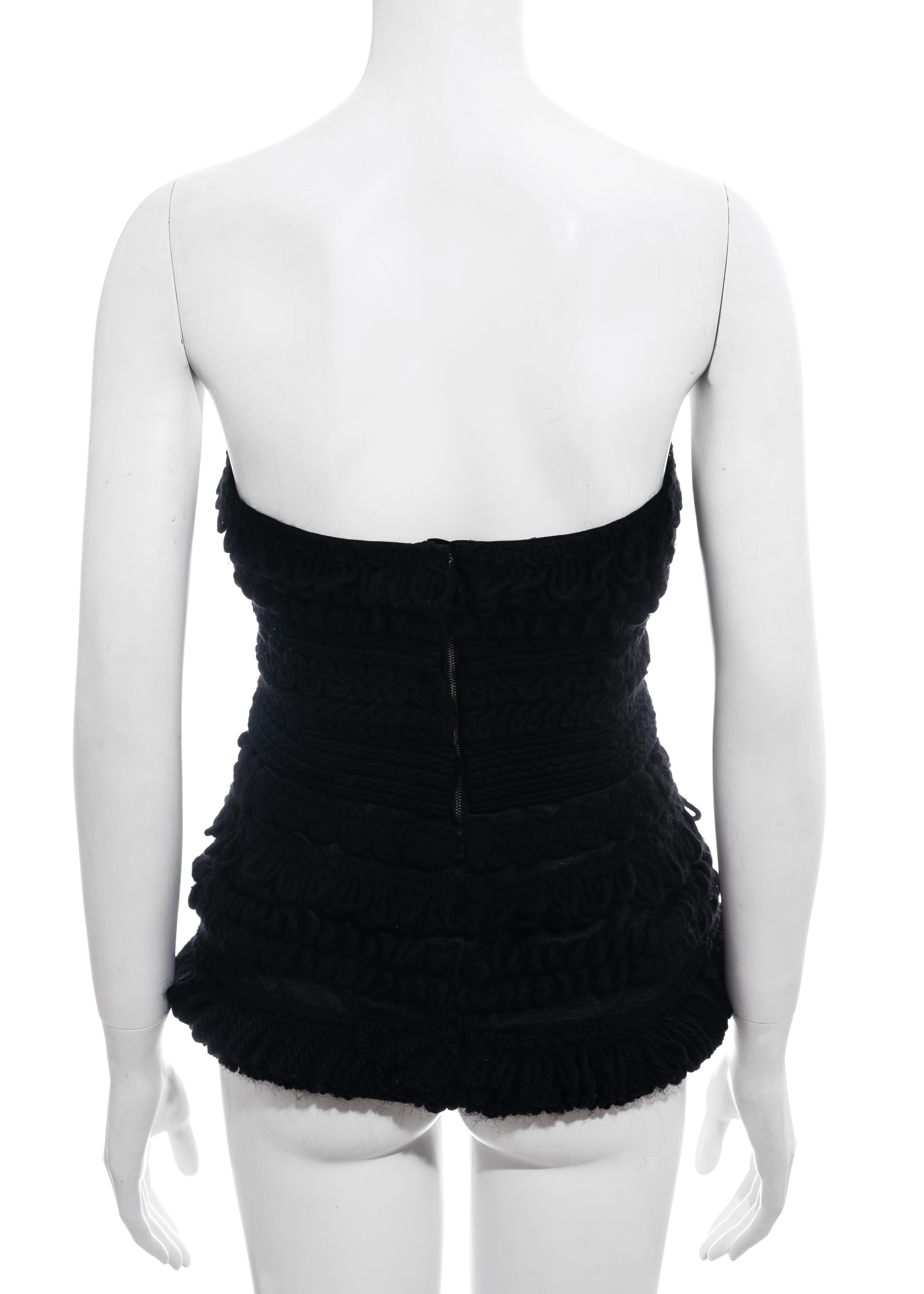 Dolce & Gabbana Schwarzes trägerloses Korsett aus Strickwolle, fw 2010 im Angebot 2