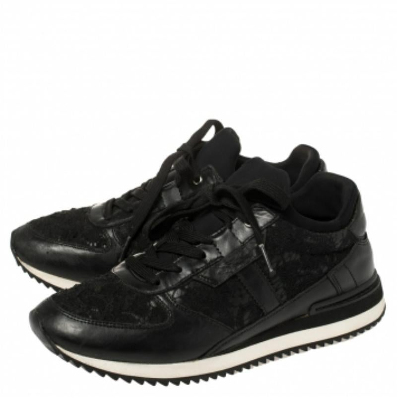 Dolce & Gabbana Black Lace And Leather Low Top Sneakers Size 38.5 For Sale 3