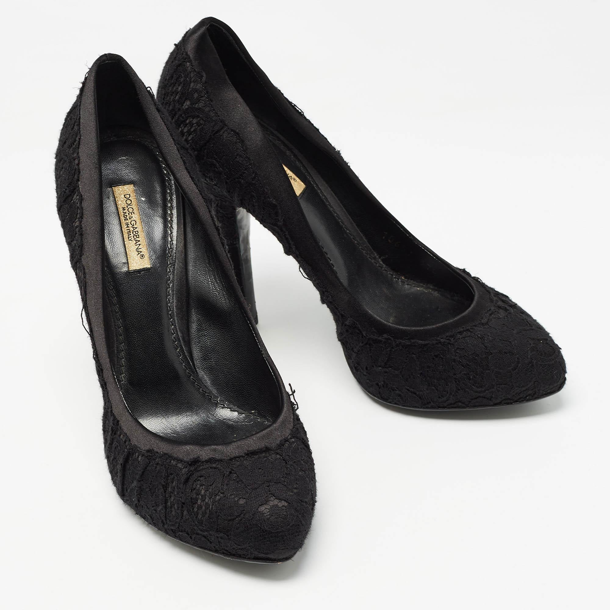 Women's Dolce & Gabbana Black Lace and Satin Round Toe Pumps Size 37.5 For Sale