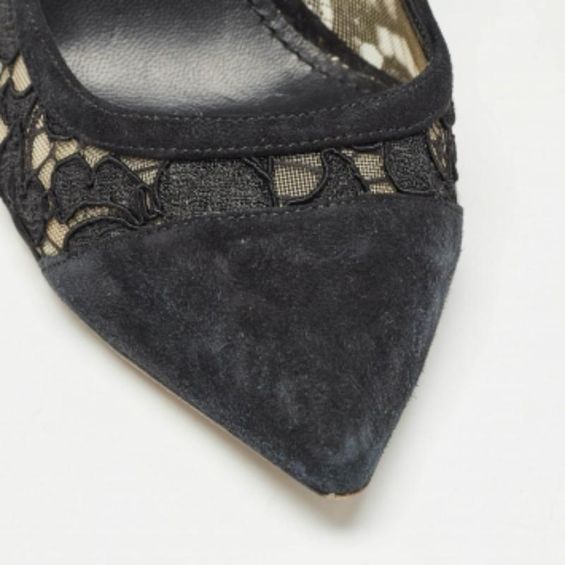 Dolce & Gabbana Bombas negras de encaje y ante talla 38 en venta 1
